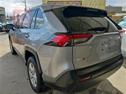 تۆیۆتا ڕاڤ 4